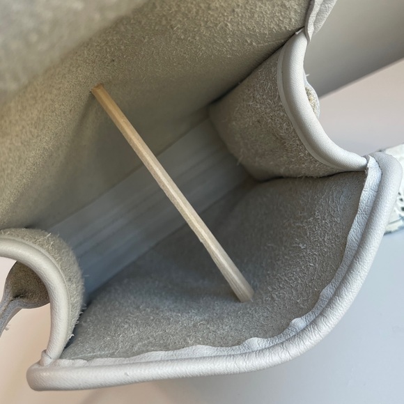 COACH Vintage Scooter Bag # E5B-9893 - Picture 8 of 16